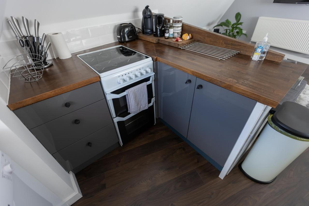 Beautiful Detached 1 Bedroom Apartment Eltham Exteriör bild