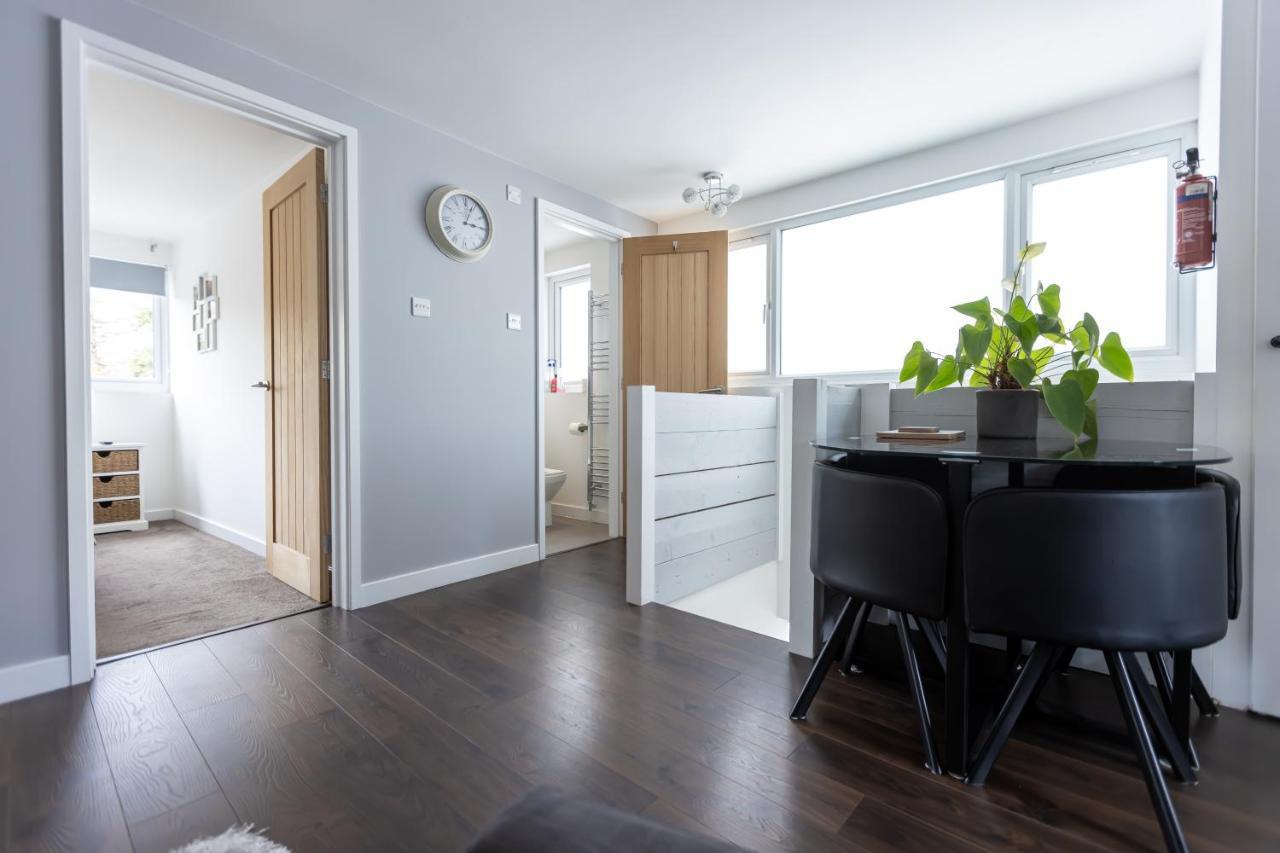 Beautiful Detached 1 Bedroom Apartment Eltham Exteriör bild